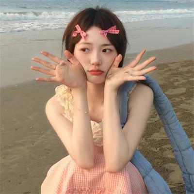 黑影窥窗